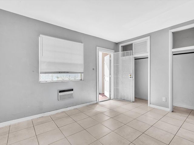 2915 Plunkett Street 5d, Hollywood, FL 33020