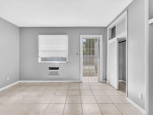 2915 Plunkett Street 5d, Hollywood, FL 33020