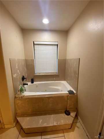 1407 Gardenia Street, Weslaco, TX 78599