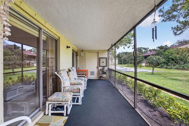 6555 Chasewood Drive D, Jupiter, FL 33458