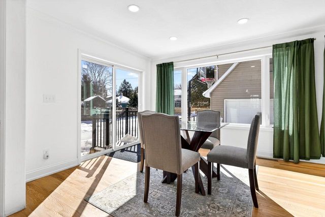 433 E PARKWAY BOULEVARD, Appleton, WI 54911