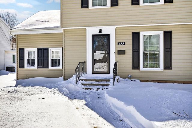 433 E PARKWAY BOULEVARD, Appleton, WI 54911