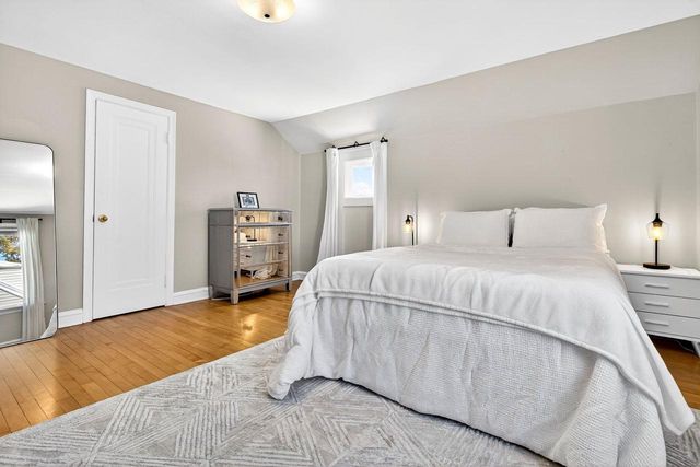 433 E PARKWAY BOULEVARD, Appleton, WI 54911