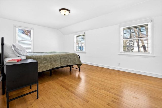 433 E PARKWAY BOULEVARD, Appleton, WI 54911