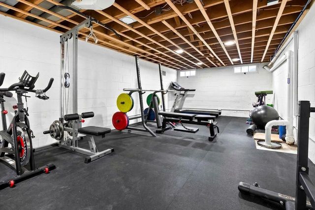 433 E PARKWAY BOULEVARD, Appleton, WI 54911