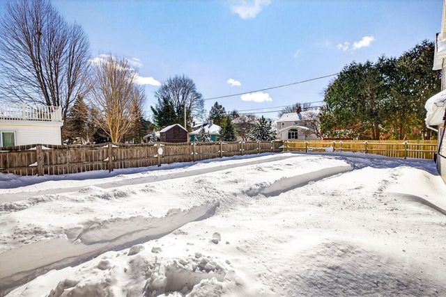 433 E PARKWAY BOULEVARD, Appleton, WI 54911