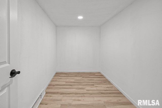 242 12TH Street, Rapids City, IL 61278