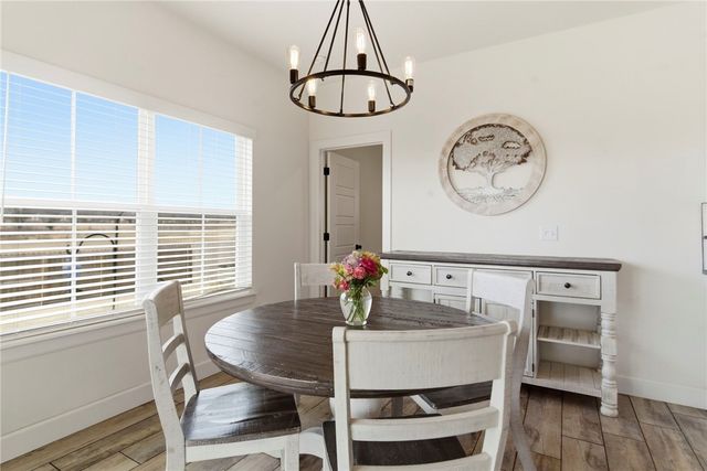 1251 Bootleg Road, Bentonville, AR 72713