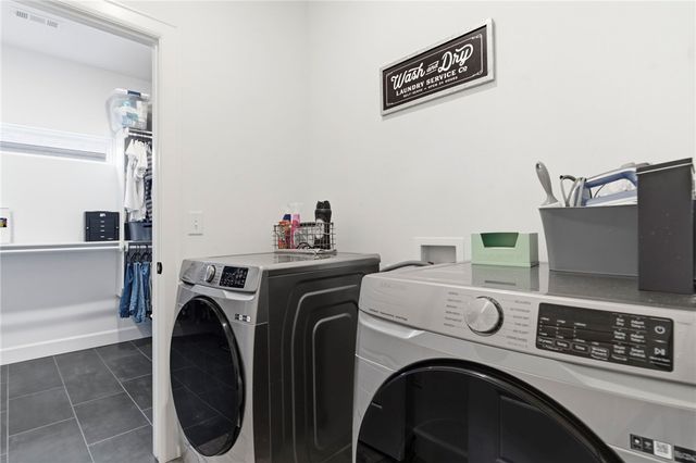 1251 Bootleg Road, Bentonville, AR 72713