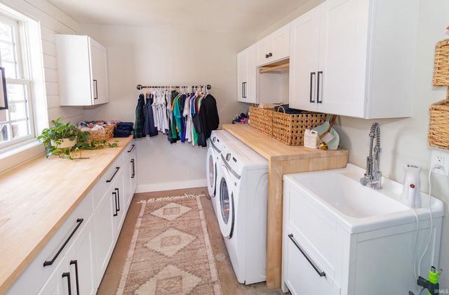 6211 Pfafflin Lake Boulevard, Newburgh, IN 47630