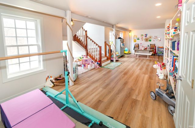 6211 Pfafflin Lake Boulevard, Newburgh, IN 47630