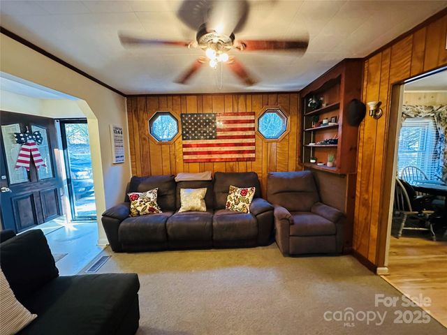 5983 Bollinger Loop, Morganton, NC 28655
