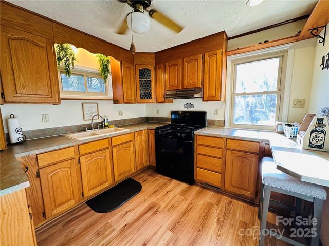 5983 Bollinger Loop, Morganton, NC 28655