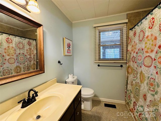 5983 Bollinger Loop, Morganton, NC 28655