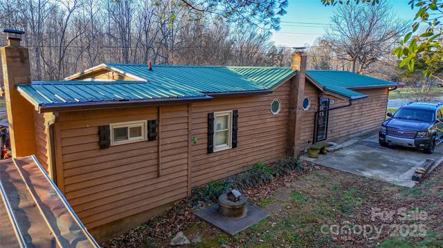 5983 Bollinger Loop, Morganton, NC 28655
