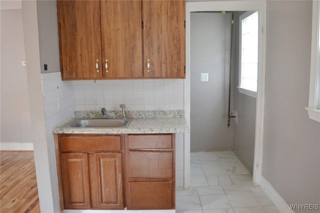 57 East End Avenue, Cheektowaga, NY 14225