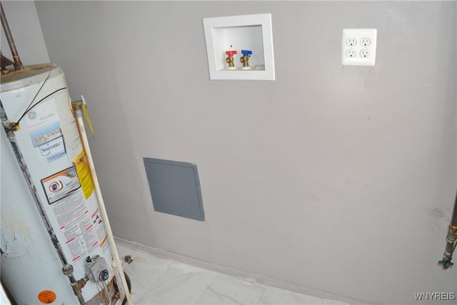 57 East End Avenue, Cheektowaga, NY 14225