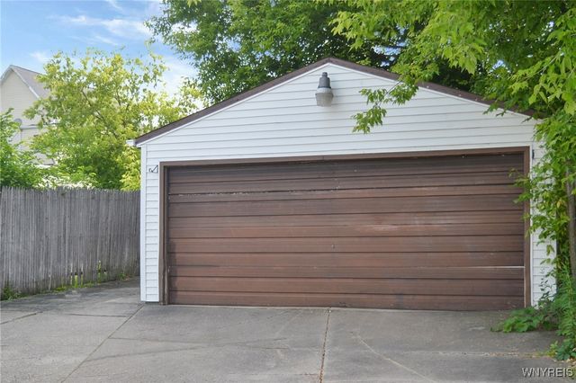 57 East End Avenue, Cheektowaga, NY 14225