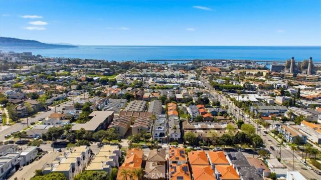 617 N Irena Avenue A, Redondo Beach, CA 90277