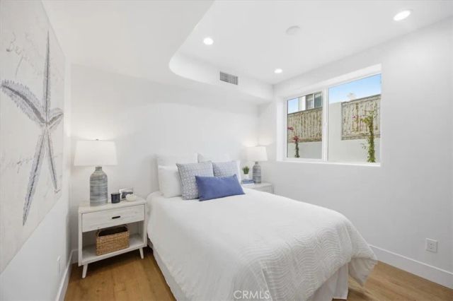 617 N Irena Avenue A, Redondo Beach, CA 90277