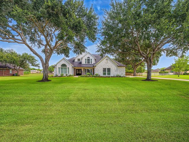 4002 Wentworth Drive, Fulshear, TX 77441