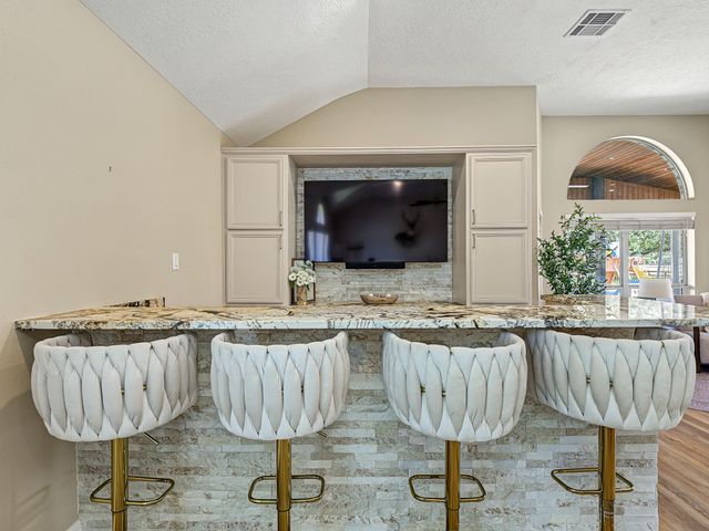 4002 Wentworth Drive, Fulshear, TX 77441