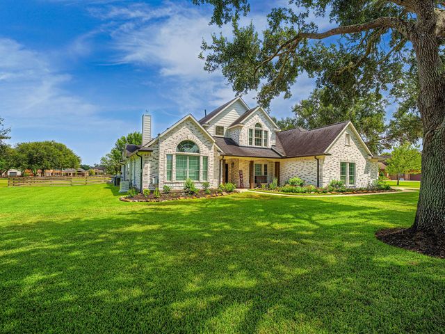 4002 Wentworth Drive, Fulshear, TX 77441