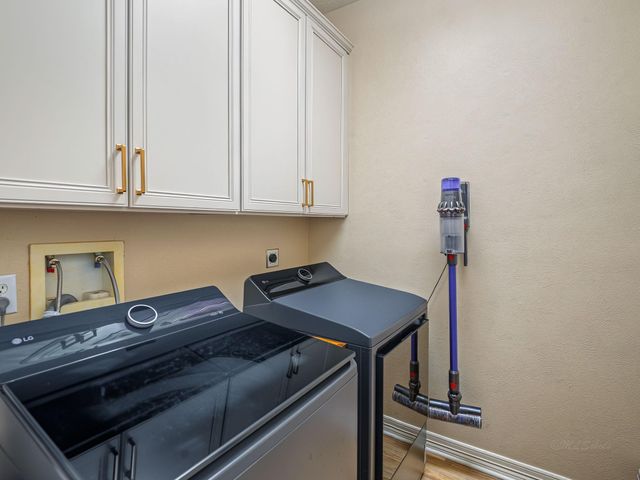 4002 Wentworth Drive, Fulshear, TX 77441