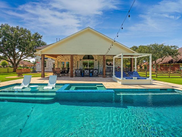 4002 Wentworth Drive, Fulshear, TX 77441