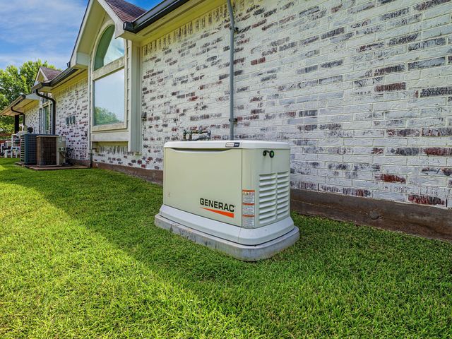 4002 Wentworth Drive, Fulshear, TX 77441