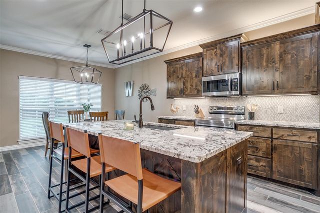 850 McClendon Walker Road, Aledo, TX 76008