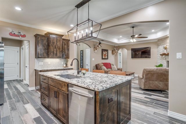 850 McClendon Walker Road, Aledo, TX 76008