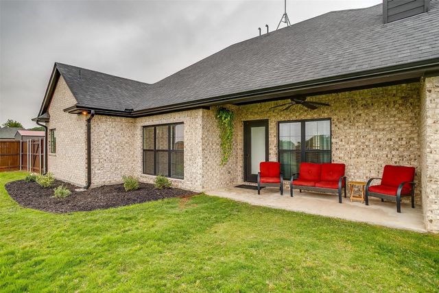 850 McClendon Walker Road, Aledo, TX 76008