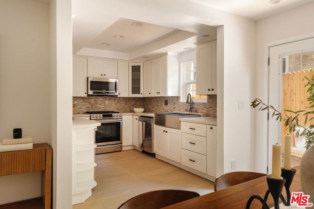 1337 Centinela Avenue 2, Santa Monica, CA 90404 — photo 5