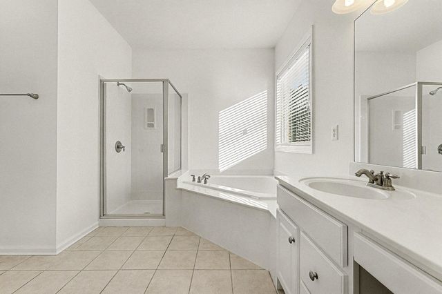 8816 Caswick Ct, Nolensville, TN 37135