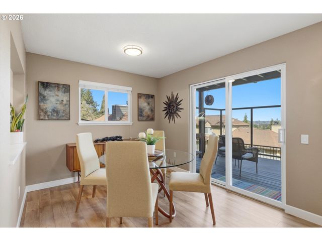 6331 White Tail Dr 56, West Linn, OR 97068