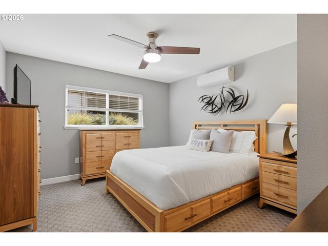 6331 White Tail Dr 56, West Linn, OR 97068