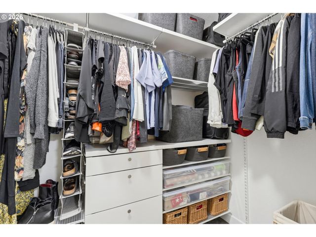 6331 White Tail Dr 56, West Linn, OR 97068