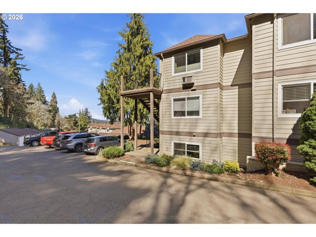 6331 White Tail Dr 56, West Linn, OR 97068