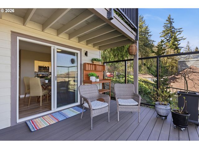 6331 White Tail Dr 56, West Linn, OR 97068