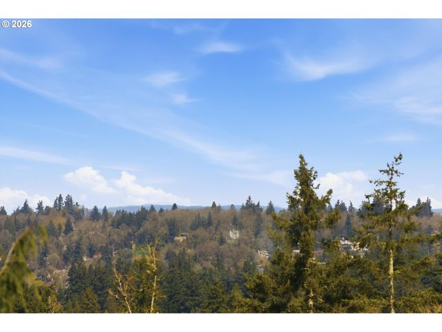 6331 White Tail Dr 56, West Linn, OR 97068