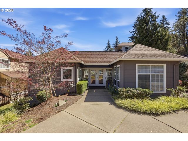 6331 White Tail Dr 56, West Linn, OR 97068