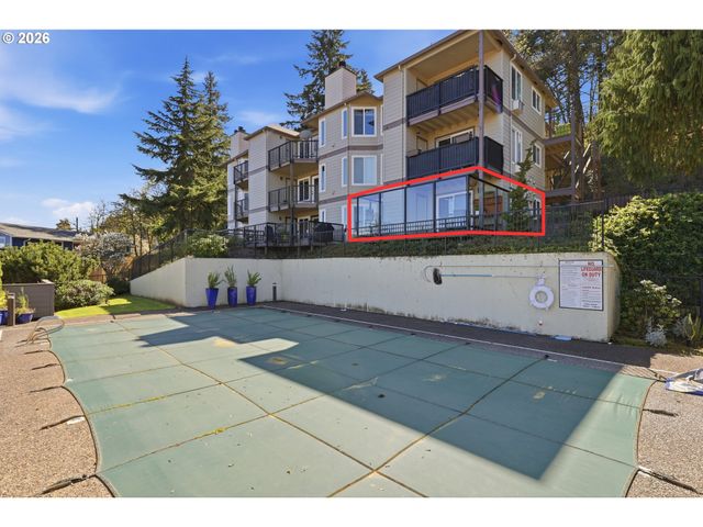 6331 White Tail Dr 56, West Linn, OR 97068