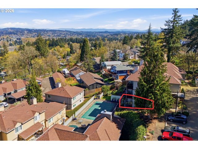 6331 White Tail Dr 56, West Linn, OR 97068