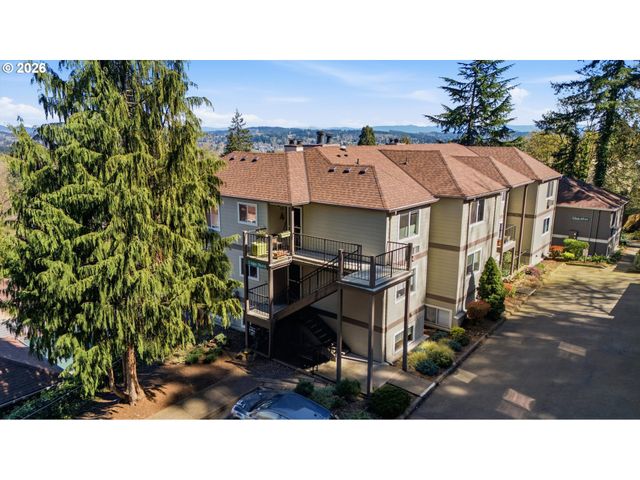 6331 White Tail Dr 56, West Linn, OR 97068