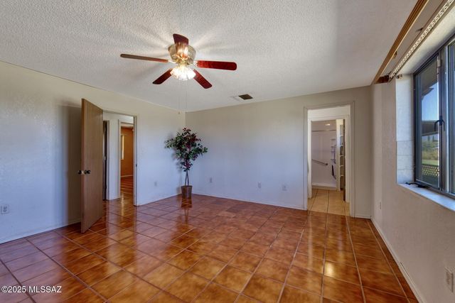 3781 E Astro Street, Hereford, AZ 85615