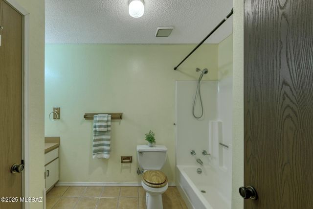 3781 E Astro Street, Hereford, AZ 85615