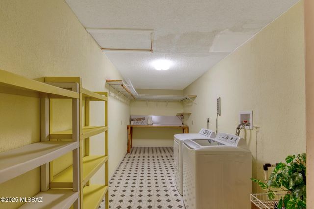 3781 E Astro Street, Hereford, AZ 85615