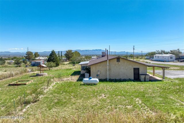 3781 E Astro Street, Hereford, AZ 85615