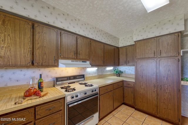 3781 E Astro Street, Hereford, AZ 85615